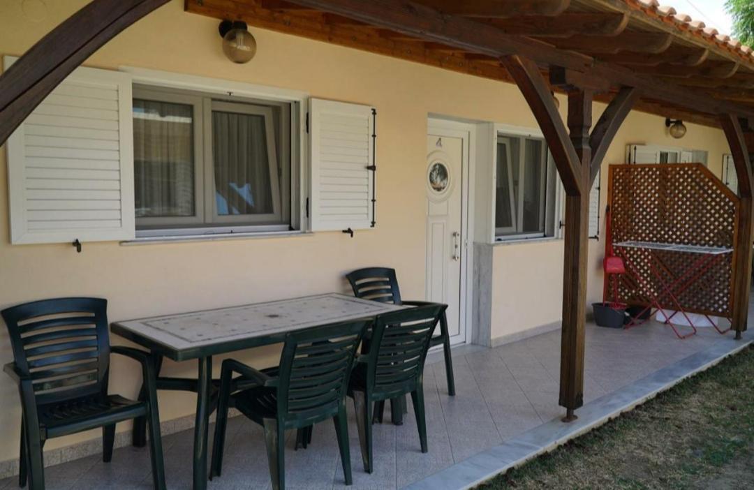 Ferienwohnung Ammos Kalamitsi Exterior foto